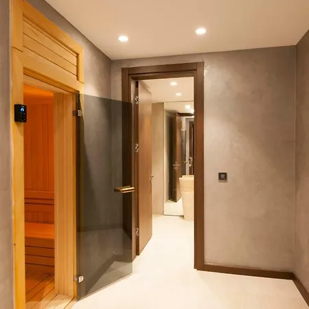 Vhillas Private Luxury