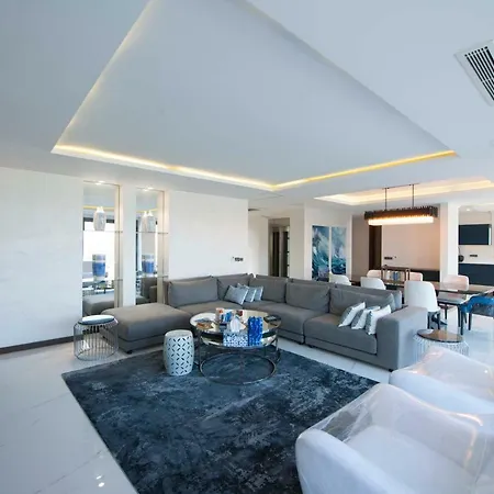 Vhillas Private Luxury